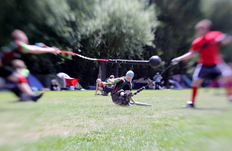 26.05.12, Jena, UniSportGelände Oberaue, GER, JUGGER , 5. Thüringer Meisterschaft im Bild  Ligor Mortis (schwarz-Rot) gegen Amazonenkinder Jena (grün) Foto:Karina Hessland