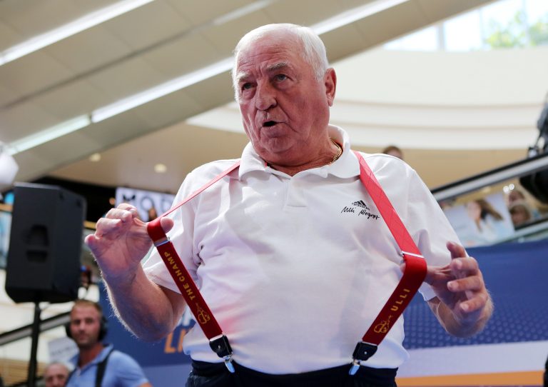 12.08.14 , Erfurt, Thüringenpark, Boxen, Öffentliches Pressetraining / Public work out im Bild:   Trainer Ulli Wegner Foto: Karina Hessland