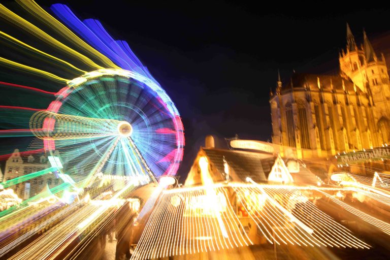 27.11.15 , Erfurt, Weihnachtsmarkt auf dem Erfurter Domplatz Foto: Karina Hessland