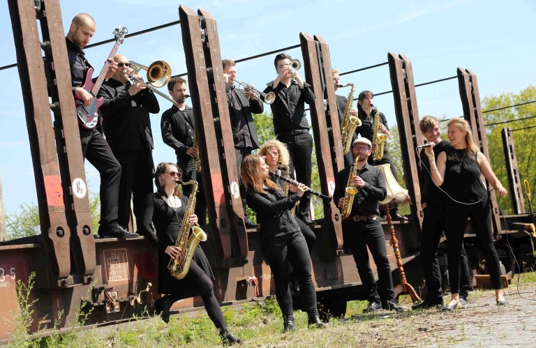18.05.2019 , Erfurt, Fotoshooting / Shooting The Crazy Sunglasses am Zughafen Foto: Karina Hessland-Wissel