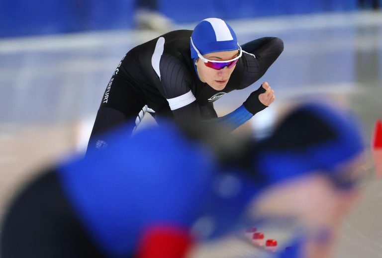 27.01.2024, Erfurt, Eissportzentrum, Eisschnelllauf, Deutsche Meisterschaften 2024 Junioren und Juniorinnen und Qualifikation Junioren-WM im Bild: Frida Brusch (ECE) Foto: Karina Hessland-Wissel