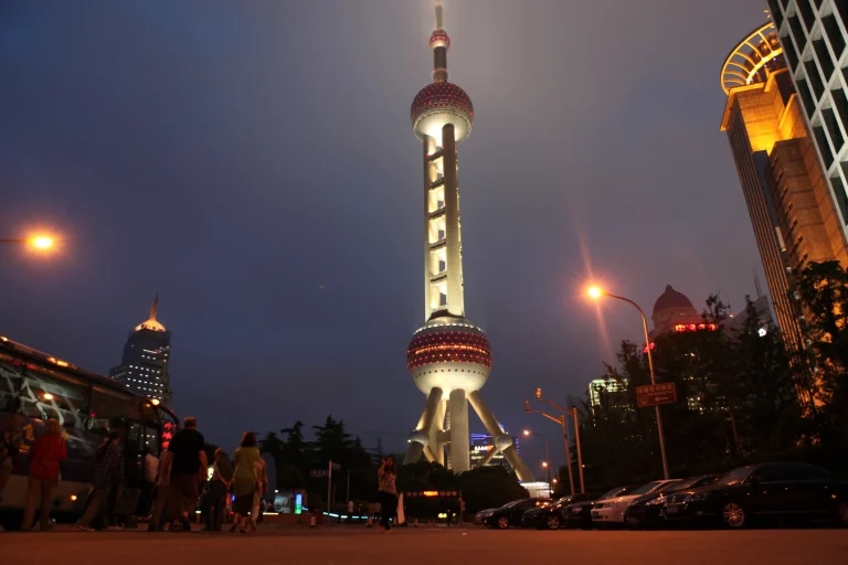 KH120604a026